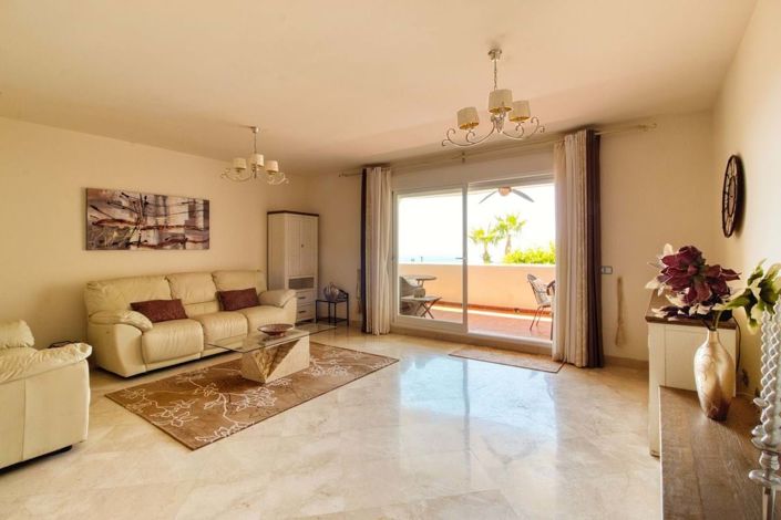 Image No.3-4 Bed Townhouse for sale