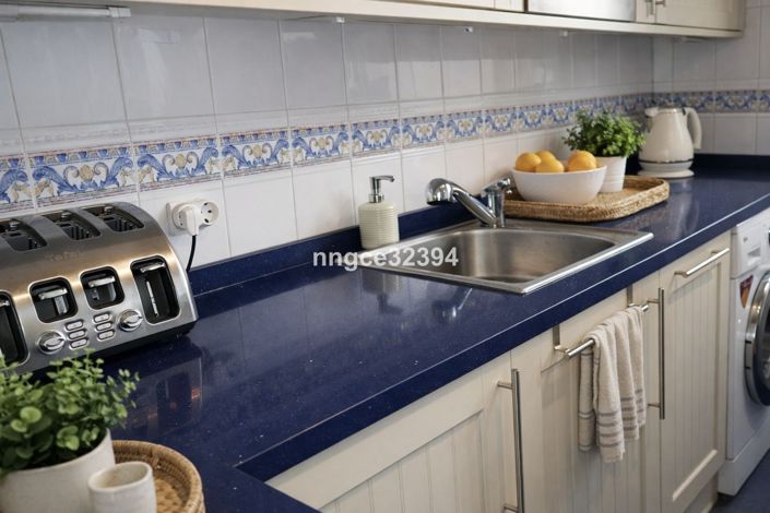 Image No.15-4 Bed Semi-Detached for sale