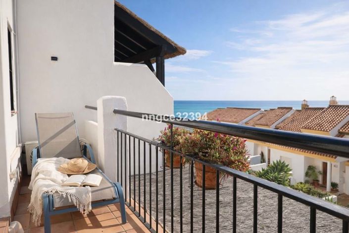 Image No.20-4 Bed Semi-Detached for sale