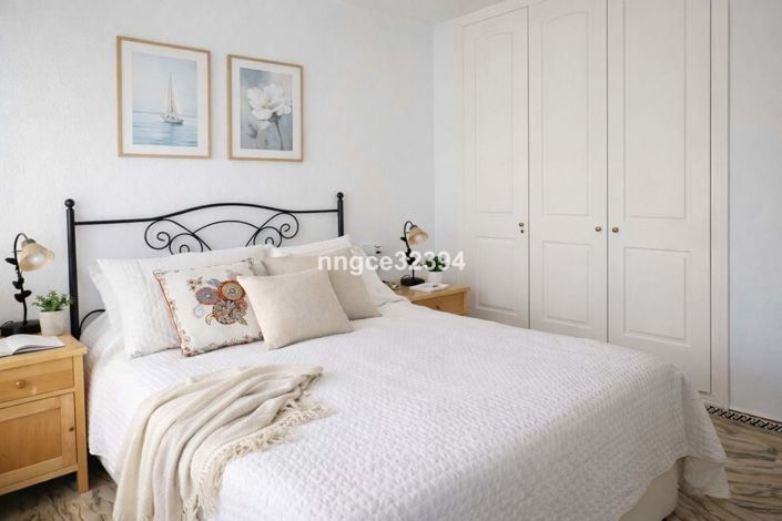 Image No.22-4 Bed Semi-Detached for sale
