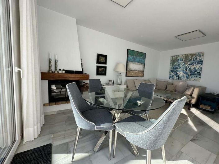Image No.11-2 Bed Semi-Detached for sale