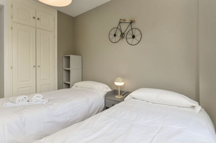 Image No.13-2 Bed Apartment for sale