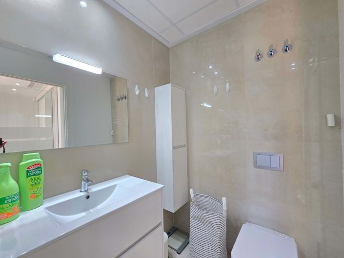 Image No.22-3 Bed Villa for sale