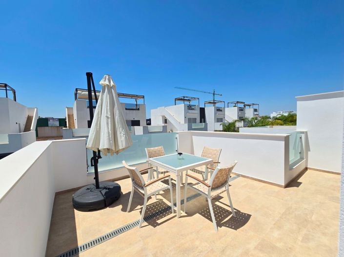 Image No.30-3 Bed Villa for sale
