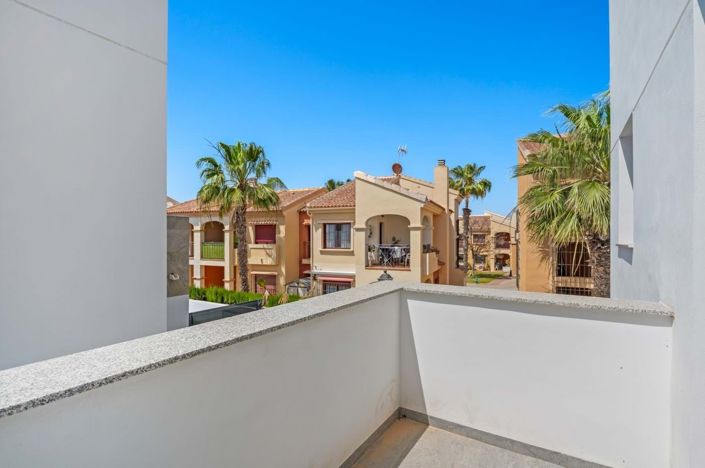 Image No.32-3 Bed Villa for sale