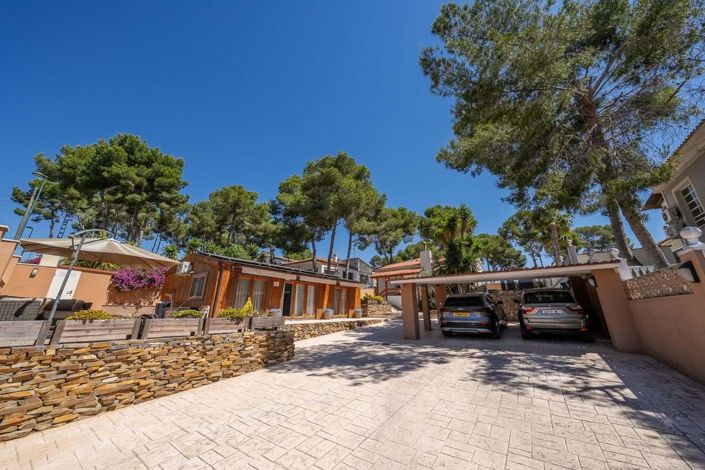 Image No.5-5 Bed Villa for sale