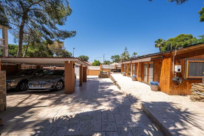 Image No.7-5 Bed Villa for sale
