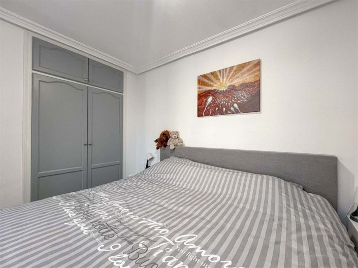 Image No.17-2 Bed Villa for sale