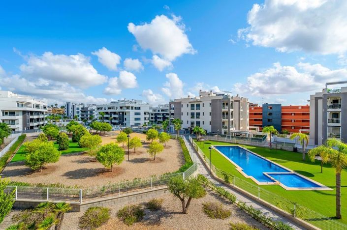 Image No.8-2 Bed Apartment for sale