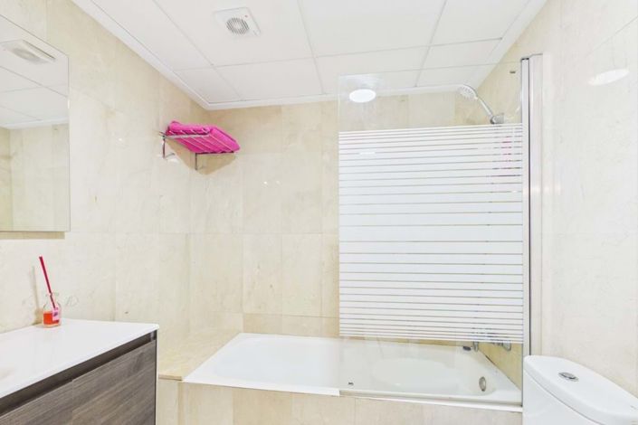 Image No.22-3 Bed Apartment for sale