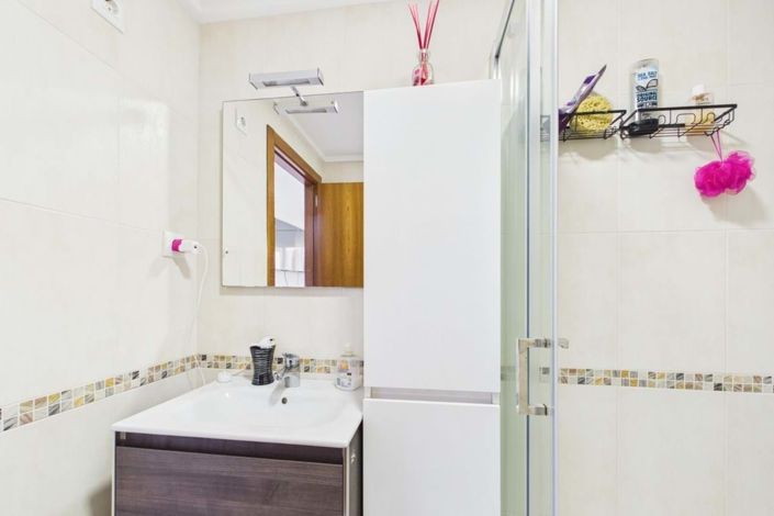 Image No.26-3 Bed Apartment for sale