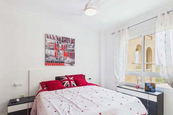 Image No.28-3 Bed Apartment for sale