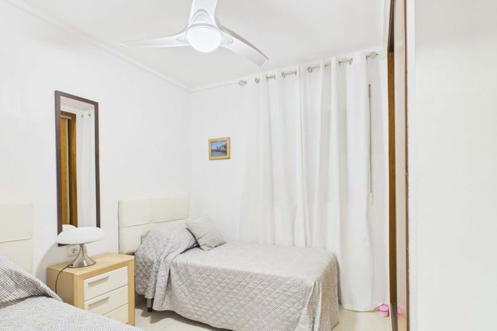 Image No.10-3 Bed Apartment for sale