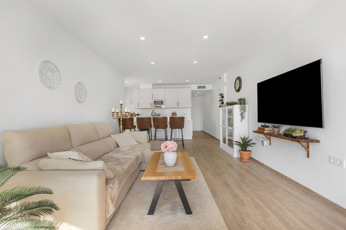 Image No.8-2 Bed Apartment for sale