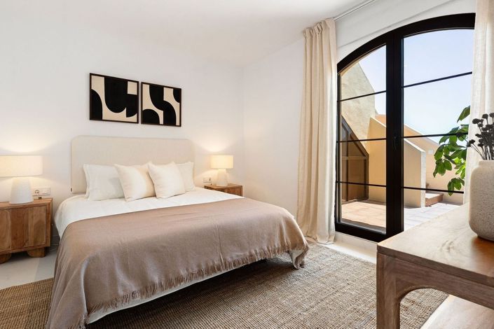 Image No.10-3 Bed Penthouse for sale