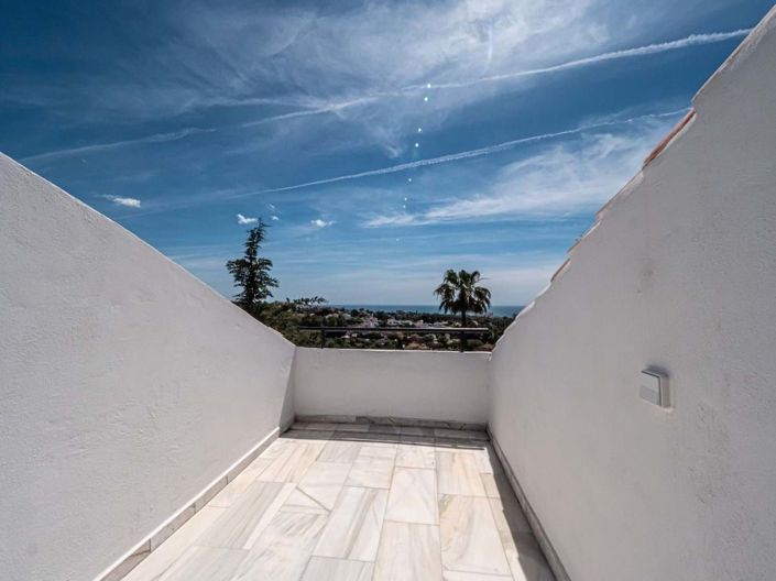 Image No.59-4 Bed Townhouse for sale