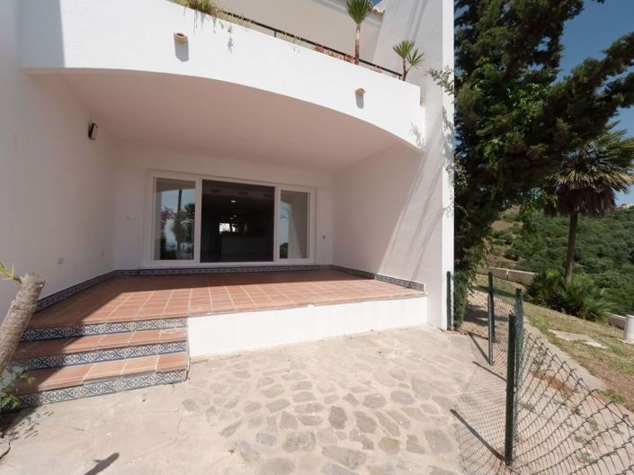 Image No.9-4 Bed Townhouse for sale