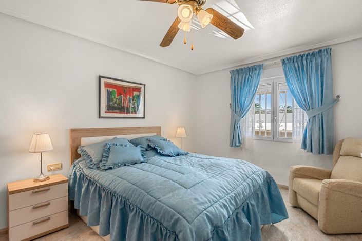 Image No.32-3 Bed Villa for sale