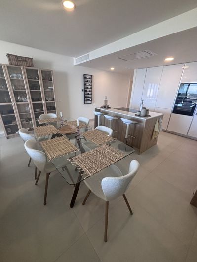 Image No.5-3 Bed Apartment for sale