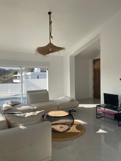 Image No.41-3 Bed Villa for sale