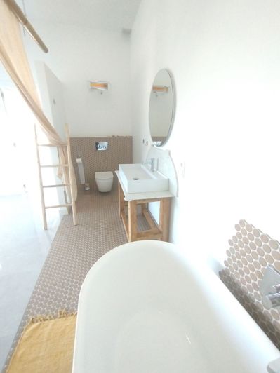 Image No.51-3 Bed Villa for sale