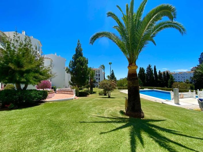 Image No.32-2 Bed Apartment for sale