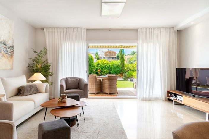 Image No.25-4 Bed Villa for sale