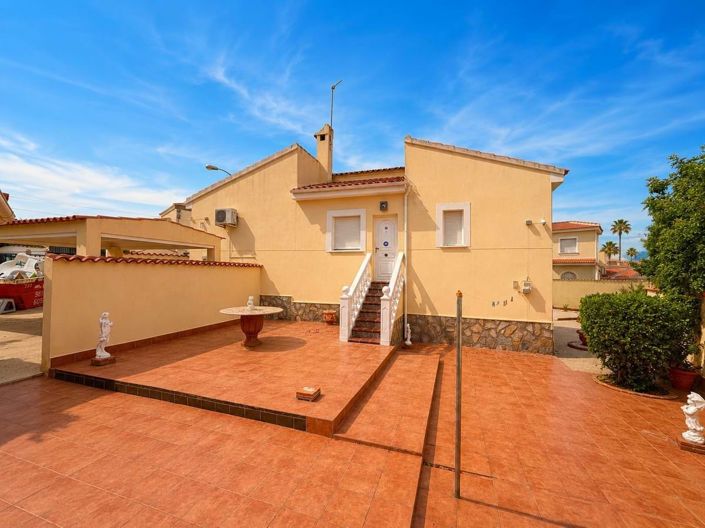 Image No.6-Villa de 3 chambres à vendre à Ciudad Quesada