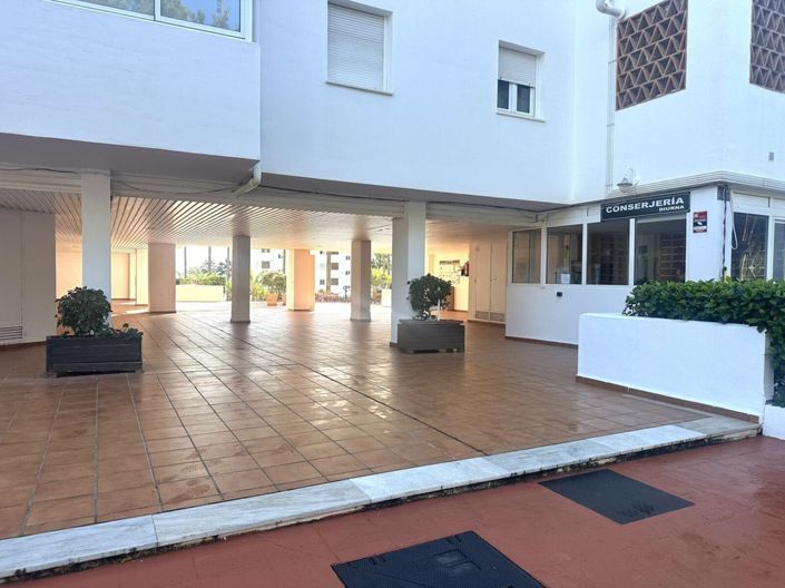 Image No.53-2 Bed Apartment for sale