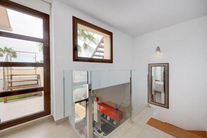 Image No.34-3 Bed Villa for sale
