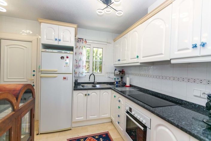 Image No.19-3 Bed Villa for sale