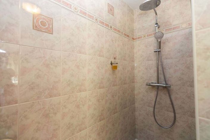 Image No.32-3 Bed Villa for sale