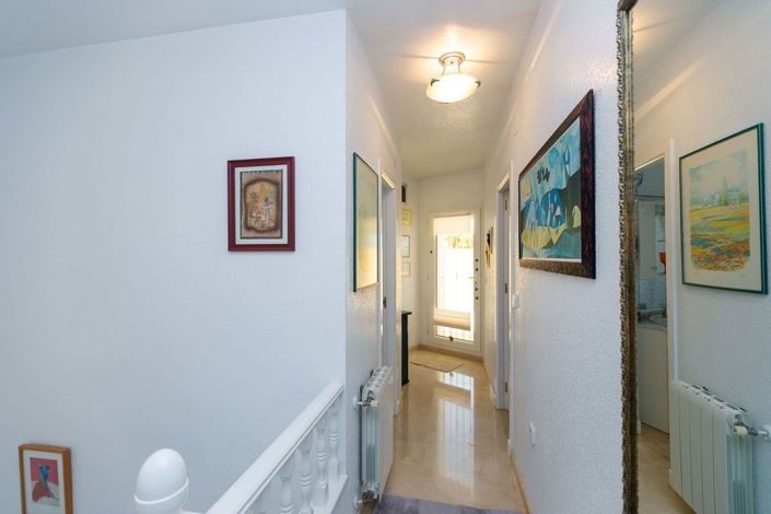 Image No.37-3 Bed Villa for sale