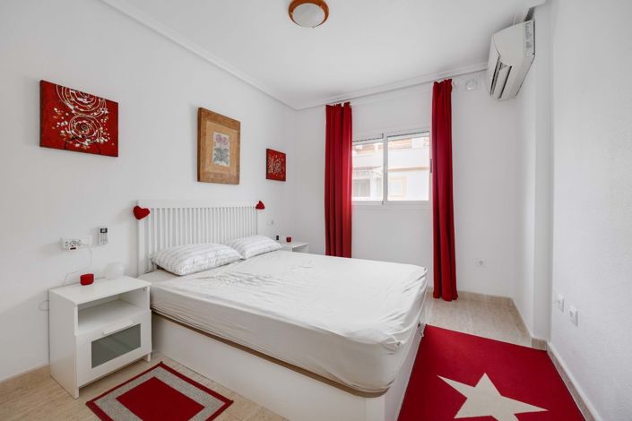 Image No.18-2 Bed Apartment for sale