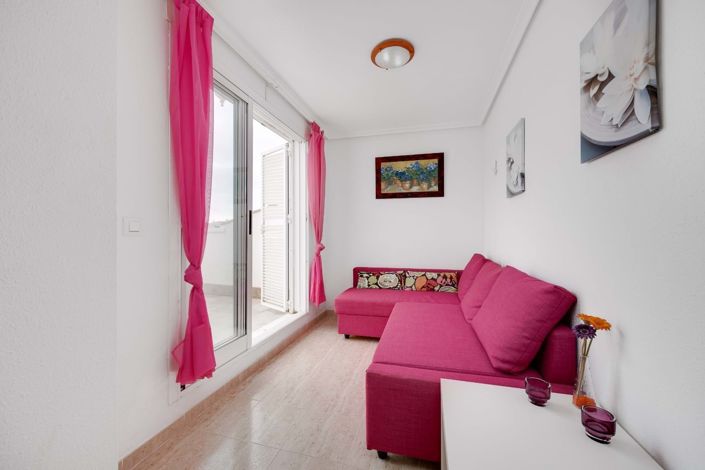 Image No.26-2 Bed Apartment for sale