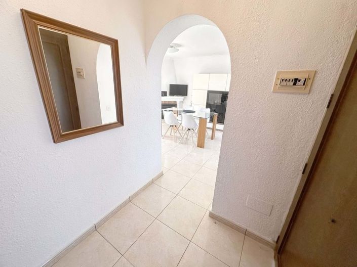 Image No.12-4 Bed Villa for sale