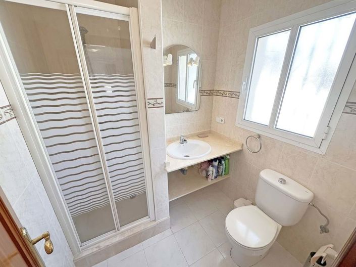 Image No.41-4 Bed Villa for sale