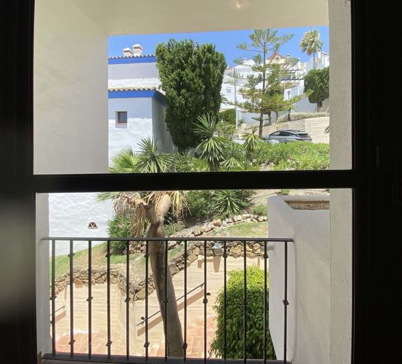 Image No.20-Maison de ville de 2 chambres à vendre à Estepona