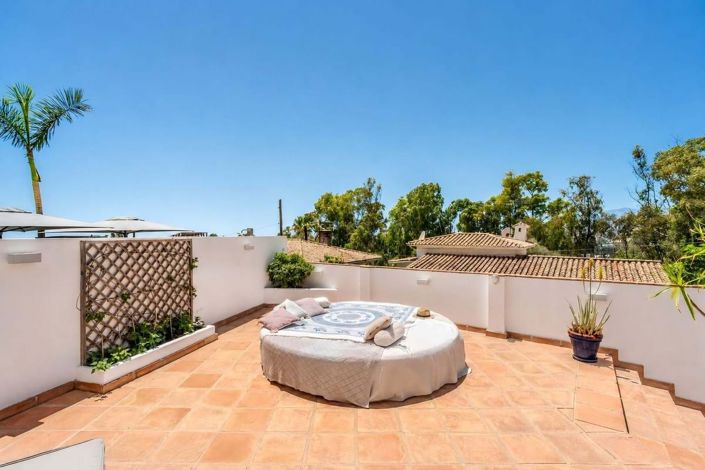 Image No.11-Jumelé de 4 chambres à vendre à Marbella