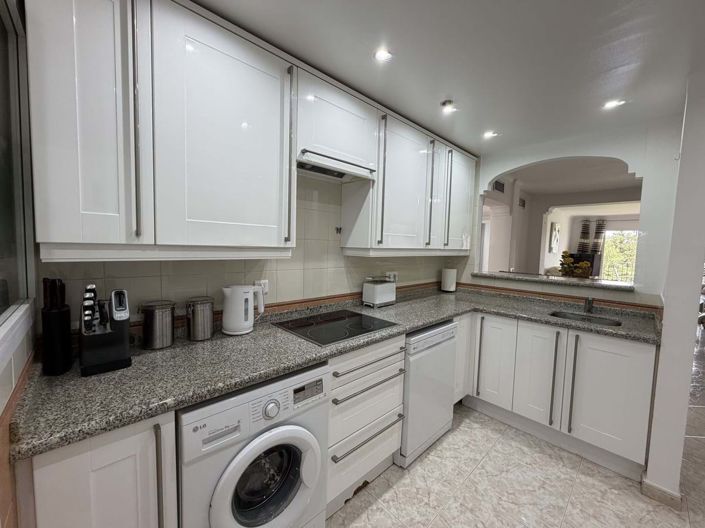 Image No.16-2 Bed Apartment for sale
