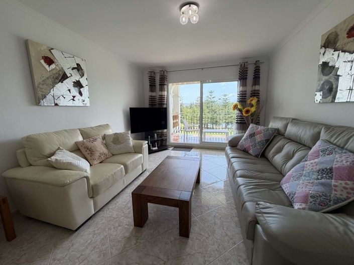 Image No.28-2 Bed Apartment for sale