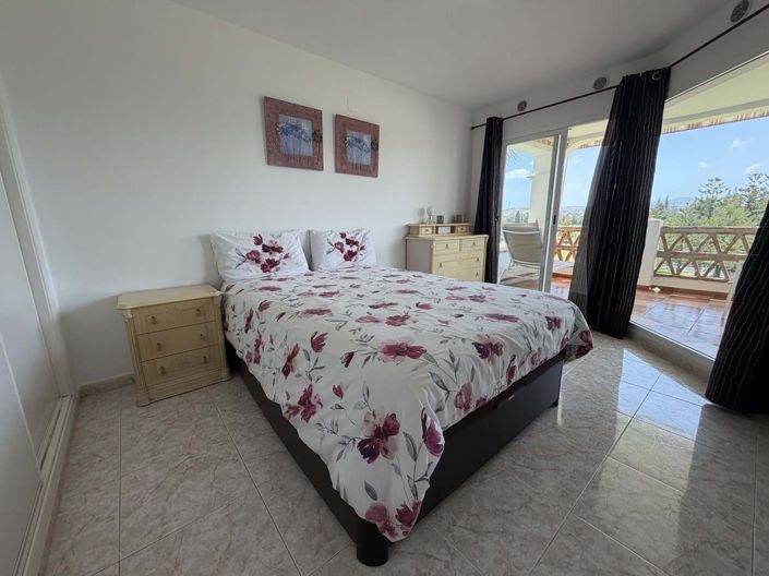 Image No.30-2 Bed Apartment for sale