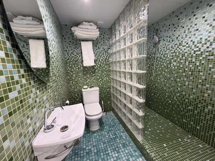 Image No.42-2 Bed Apartment for sale