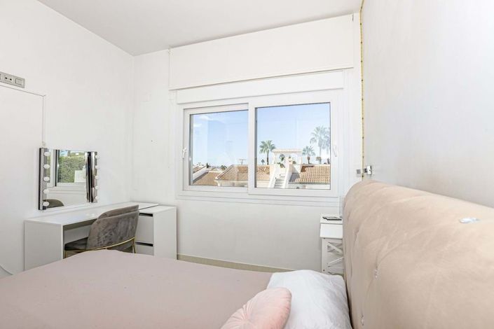 Image No.32-3 Bed Villa for sale