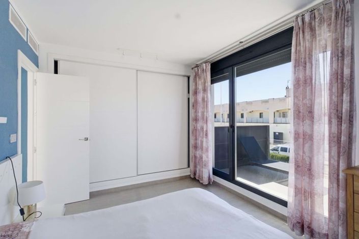Image No.27-3 Bed Villa for sale