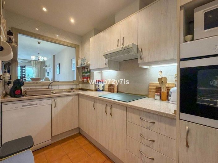 Image No.16-2 Bed Apartment for sale