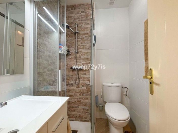 Image No.29-2 Bed Apartment for sale