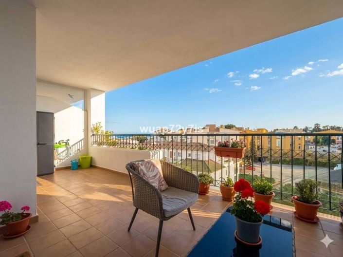 Image No.8-2 Bed Apartment for sale