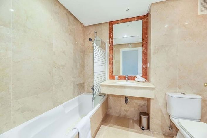 Image No.12-3 Bed Apartment for sale