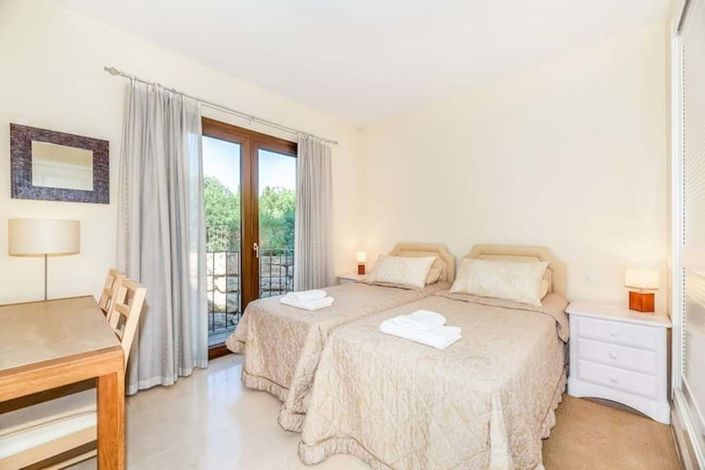 Image No.13-3 Bed Apartment for sale